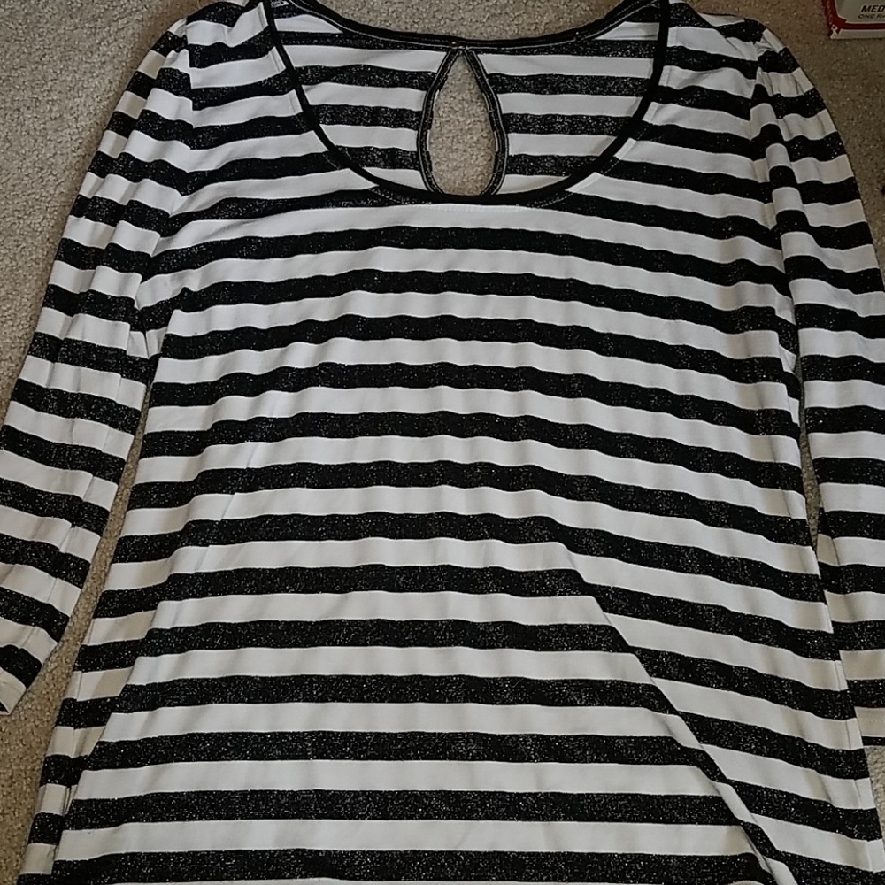 White and sparkly black striped top